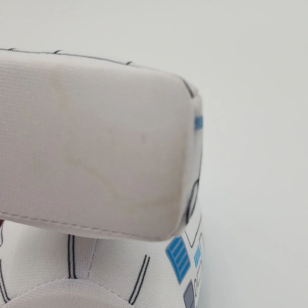 Star Wars Blue and White Droid Plush‎